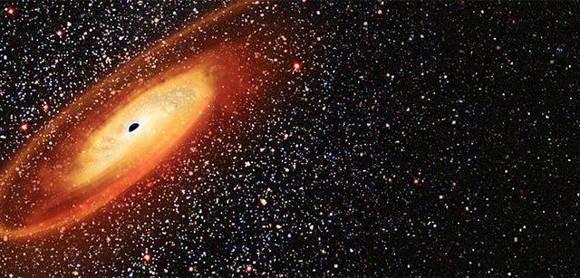 Hubble descobre a melhor prova de existência de buracos negros de tamanho médio Hubble descobre a melhor prova de existência de buracos negros de tamanho médio