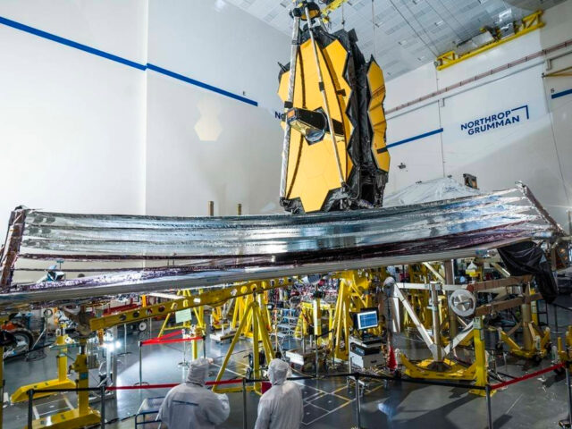 O escudo solar do Telescópio Espacial James Webb foi instalado com sucesso